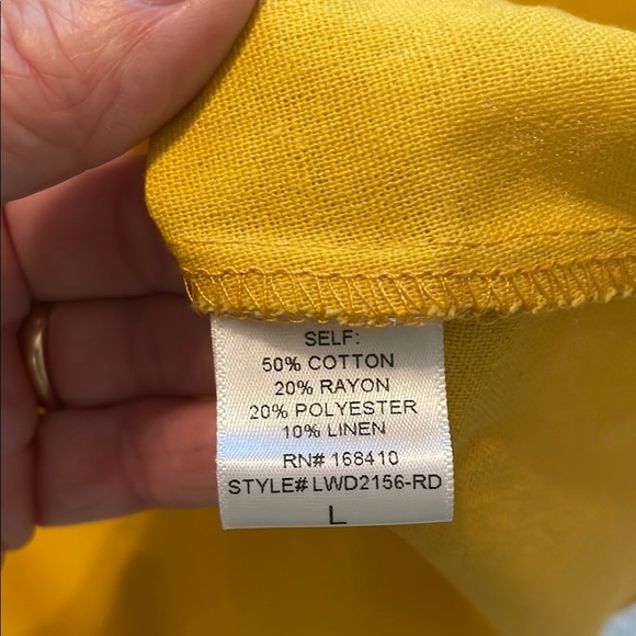 Aura Gold Yellow Smocked Maxi Dress Size Large NWOT - Picture 7 of 7